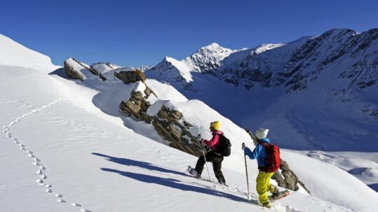 Raquettes, refuge et souvenirs inoubliables.